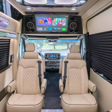 2023 Mercedes-Benz Sprinter 3500XD Ultimate Toys Coach — photo 27