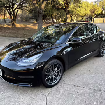 2018 Tesla Model 3 Mid Range RWD — photo 28