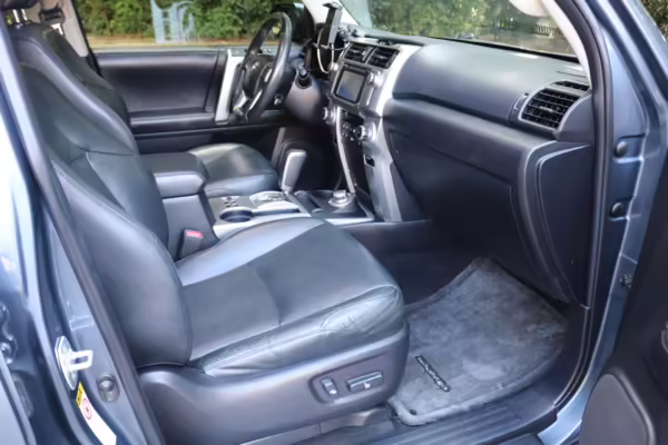 2012 Toyota 4Runner Limited 4×4 — photo 36