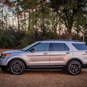 2015 Ford Explorer Sport — photo 15
