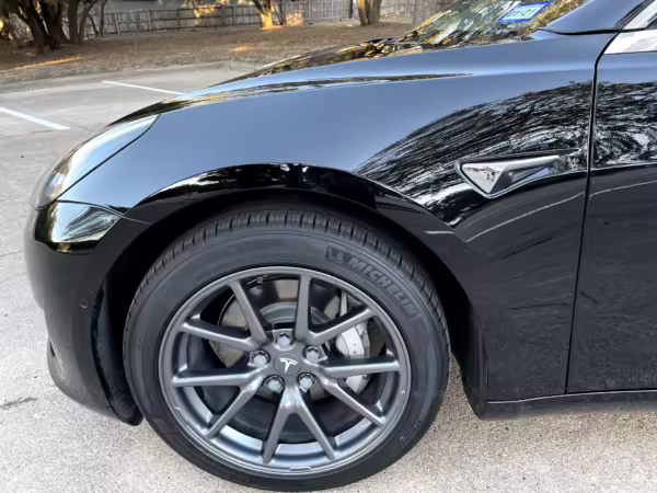 2018 Tesla Model 3 Mid Range RWD — photo 38