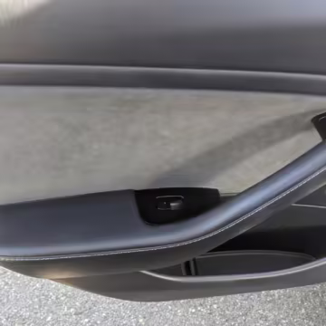 2018 Tesla Model 3 Long Range — photo 27