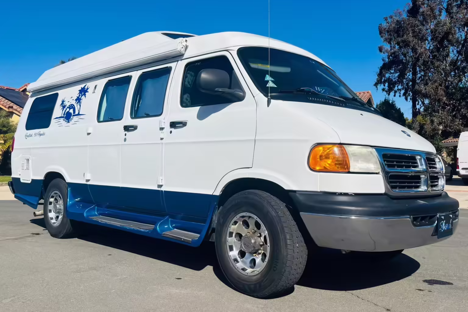 2000 Dodge Ram Van B3500