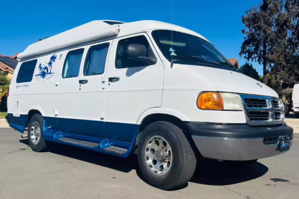 2000 Dodge Ram Van B3500