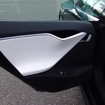 2016 Tesla Model S 90D — photo 23