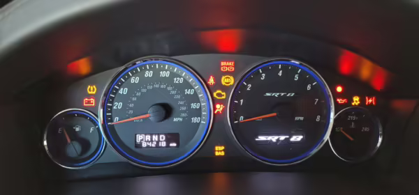 2009 Jeep Grand Cherokee SRT8 — photo 34