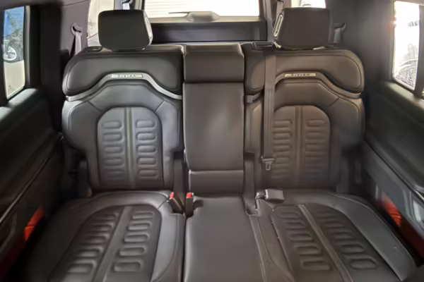 2025 Rivian R1S Adventure Edition — photo 22