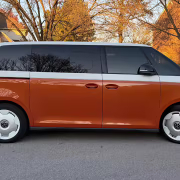 2025 Volkswagen ID. Buzz 1st Edition — photo 10