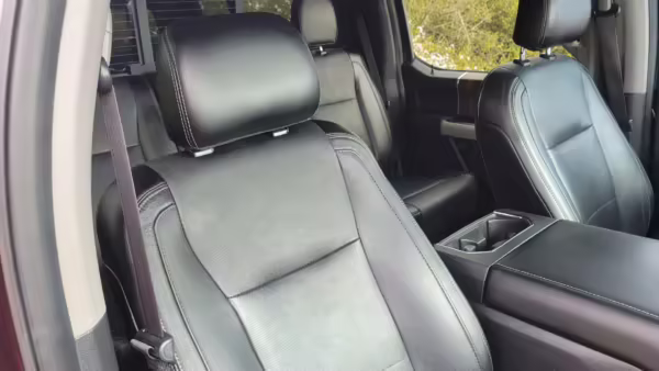 2015 Ford F-150 Lariat 4×4 — photo 30