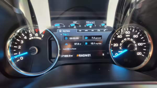 2015 Ford F-150 Lariat 4×4 — photo 68