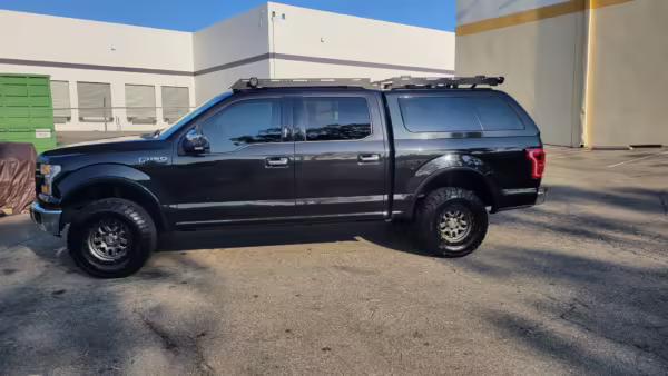 2015 Ford F-150 Lariat 4×4 — photo 11