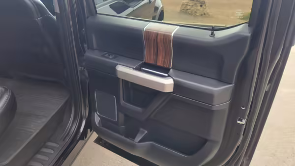 2015 Ford F-150 Lariat 4×4 — photo 54