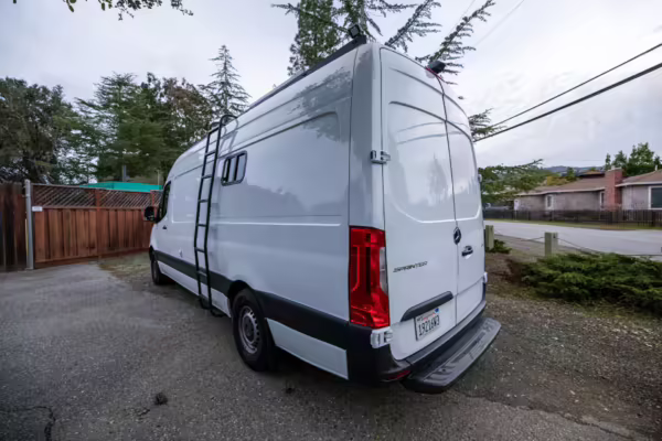 2021 Mercedes-Benz Sprinter 2500 — photo 9