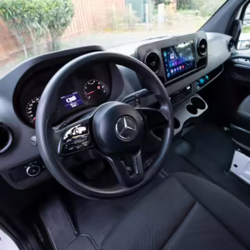 2021 Mercedes-Benz Sprinter 2500 — photo 39