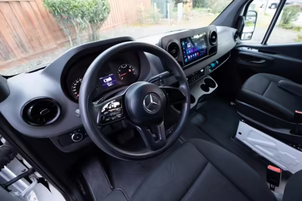 2021 Mercedes-Benz Sprinter 2500 — photo 39