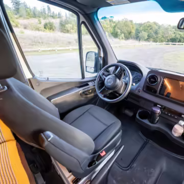 2021 Mercedes-Benz Sprinter 2500 — photo 41