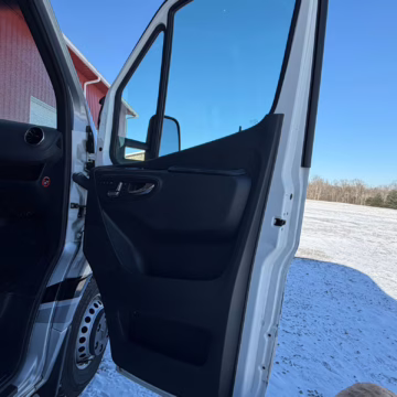 2020 Mercedes-Benz Sprinter 3500XD Tiffin Wayfarer 25QW Motorhome — photo 37