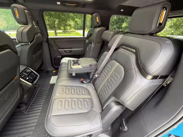 2025 Rivian R1S Adventure Edition — photo 38