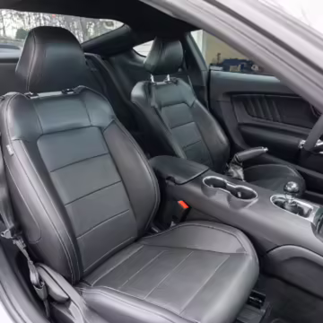 2018 Ford Mustang GT Coupe Premium — photo 38
