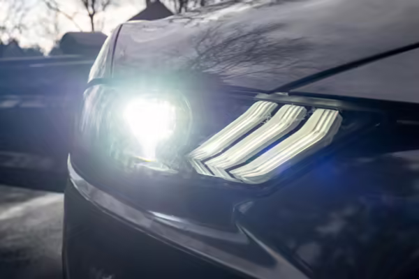 2018 Ford Mustang GT Coupe Premium — photo 24