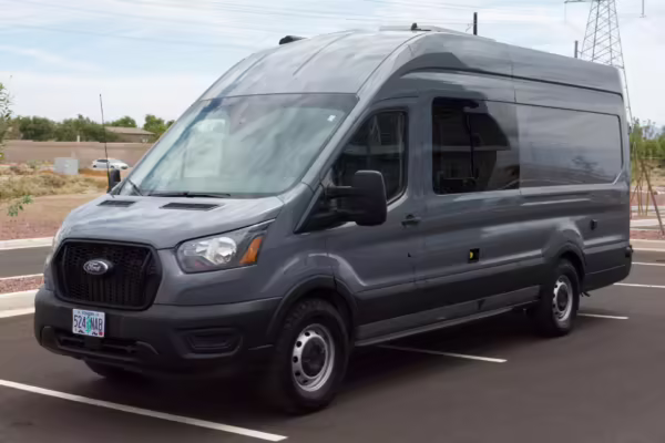 2021 Ford Transit 250 — photo 11