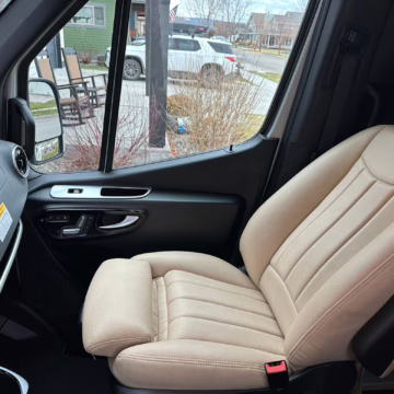 2021 Mercedes-Benz Sprinter 2500 Airstream Interstate 19 Tommy Bahama Edition 4×4 — photo 24