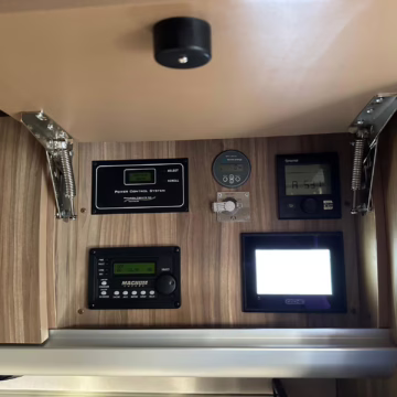 2021 Mercedes-Benz Sprinter 2500 Airstream Interstate 19 Tommy Bahama Edition 4×4 — photo 23