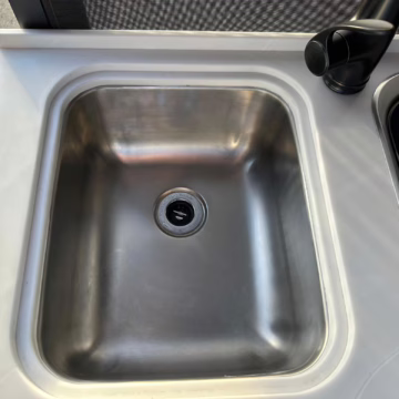 2021 Mercedes-Benz Sprinter 2500 Airstream Interstate 19 Tommy Bahama Edition 4×4 — photo 60