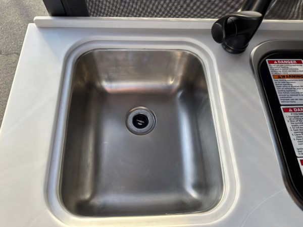 2021 Mercedes-Benz Sprinter 2500 Airstream Interstate 19 Tommy Bahama Edition 4×4 — photo 60
