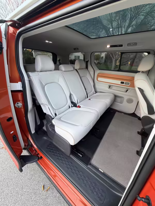 2025 Volkswagen ID. Buzz 1st Edition — photo 36
