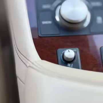 2017 Lexus LS 460 L — photo 40