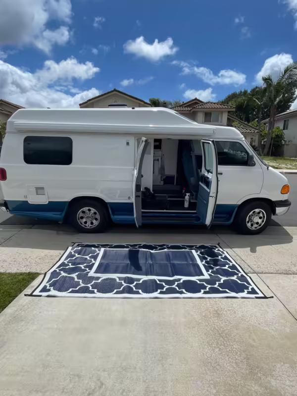 2000 Dodge Ram Van B3500 — photo 98