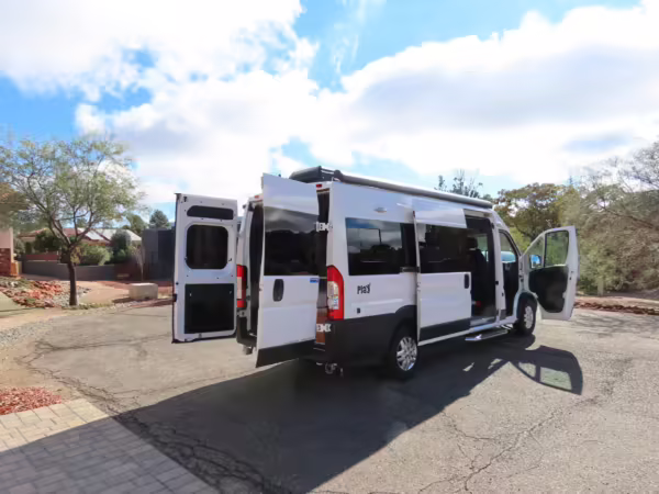 2021 Ram 3500 ProMaster Cargo Extended High Roof — photo 15