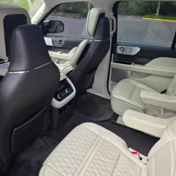 2018 Lincoln Navigator Black Label — photo 58