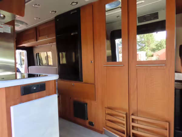 2021 Ram 3500 ProMaster Cargo Extended High Roof — photo 39