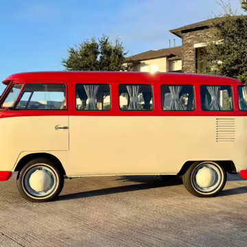 1975 Volkswagen Bus — photo 7