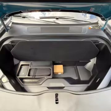 2025 Rivian R1S Adventure Edition — photo 50
