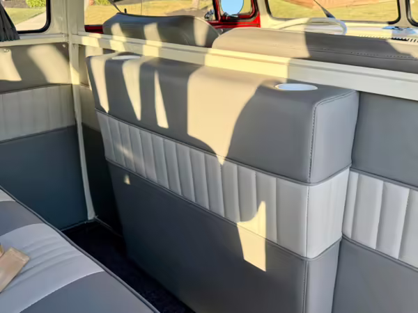 1975 Volkswagen Bus — photo 58