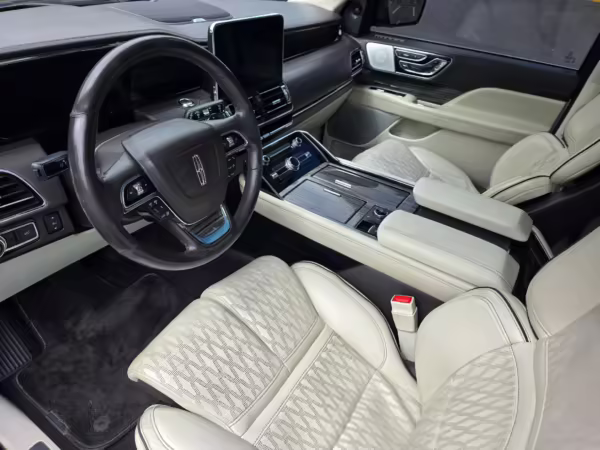 2018 Lincoln Navigator Black Label — photo 50
