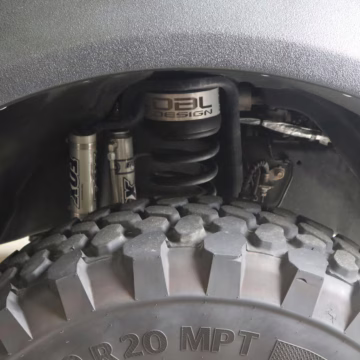 2017 Ford F-550 Super Duty XLT 4×4 Grid Camper — photo 37
