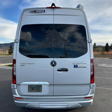2021 Mercedes-Benz Sprinter 2500 Airstream Interstate 19 Tommy Bahama Edition 4×4 — photo 13