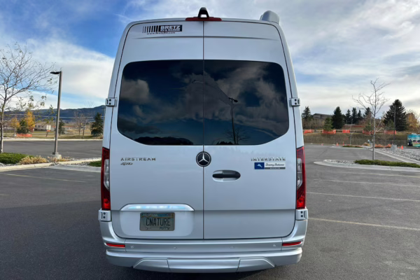 2021 Mercedes-Benz Sprinter 2500 Airstream Interstate 19 Tommy Bahama Edition 4×4 — photo 13