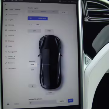 2016 Tesla Model S 90D — photo 44