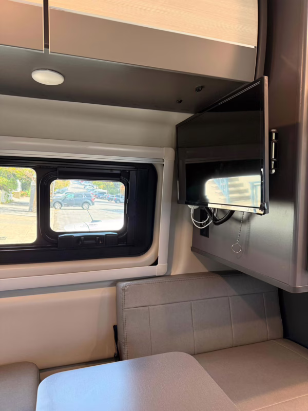 2021 Mercedes-Benz Sprinter 2500 Thor Tranquility 4×4 — photo 34