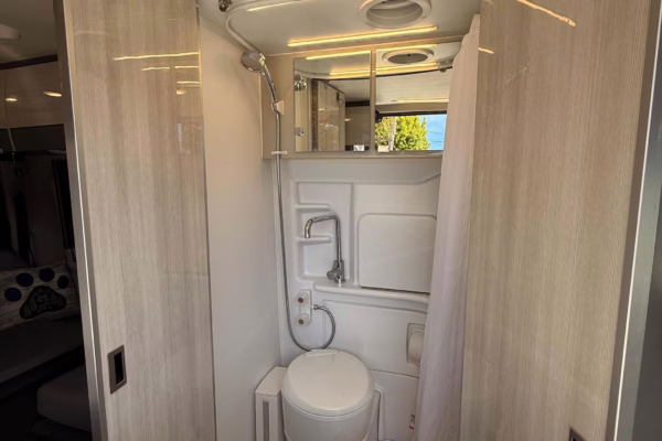 2021 Mercedes-Benz Sprinter 2500 Thor Tranquility 4×4 — photo 22