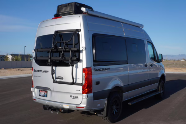 2022 Mercedes-Benz Sprinter 2500 Thor Sanctuary 4×4 — photo 30