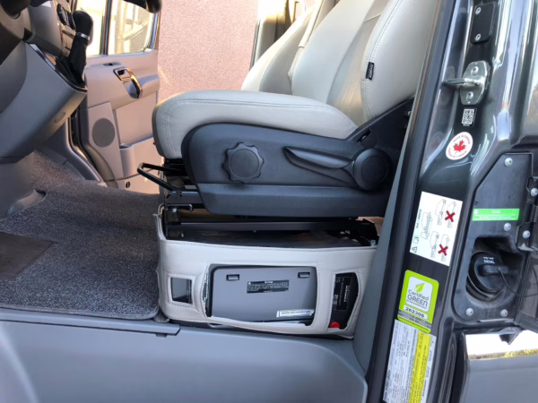 2019 Mercedes-Benz Sprinter 3500XD Roadtrek RS Adventurous — photo 38