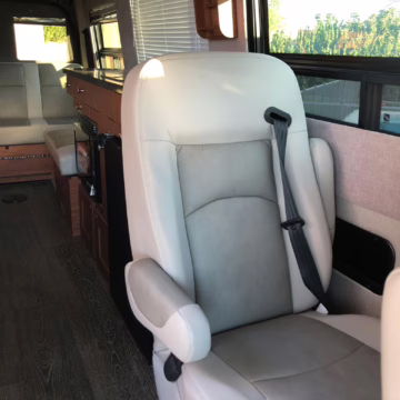 2019 Mercedes-Benz Sprinter 3500XD Roadtrek RS Adventurous — photo 29