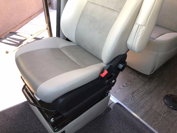 2019 Mercedes-Benz Sprinter 3500XD Roadtrek RS Adventurous — photo 64