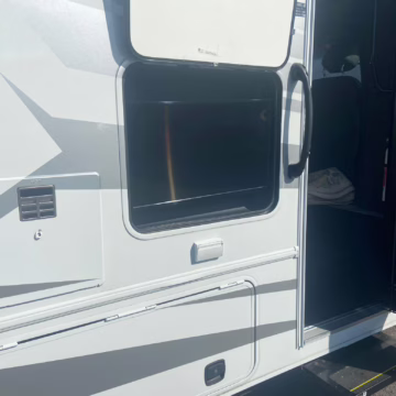 2021 Mercedes-Benz Sprinter 3500XD Sunseeker — photo 3